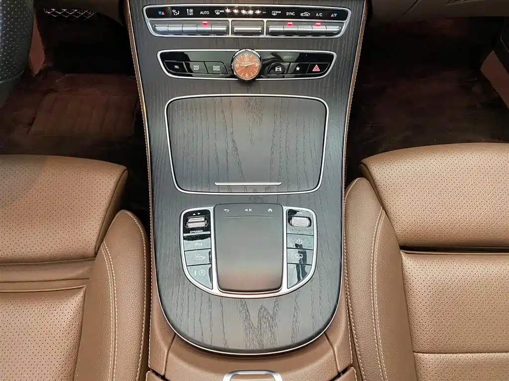 Mercedes-Benz E-Class 2022 Facelift E 300 L Sport Luxury Style фото 10