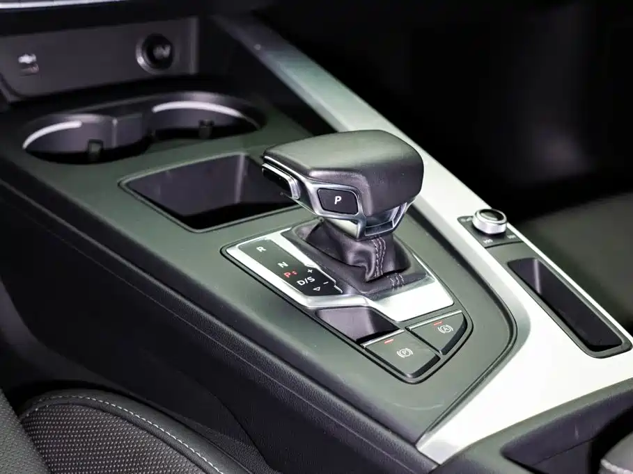 Audi A4L, миниатюра 14
