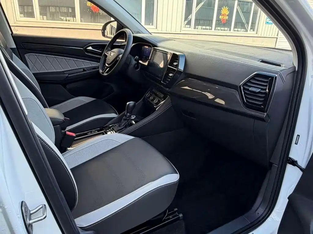 Фото 4 - Jetta VS7