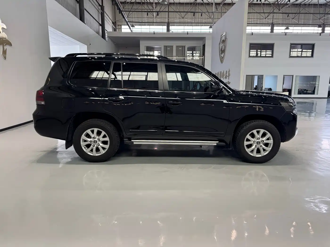Toyota Land Cruiser 2016 2016 4.0L Automatic GX-R