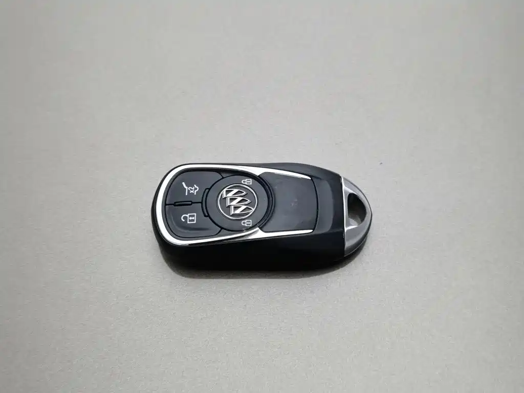 Фото 19 - Buick Envision Plus