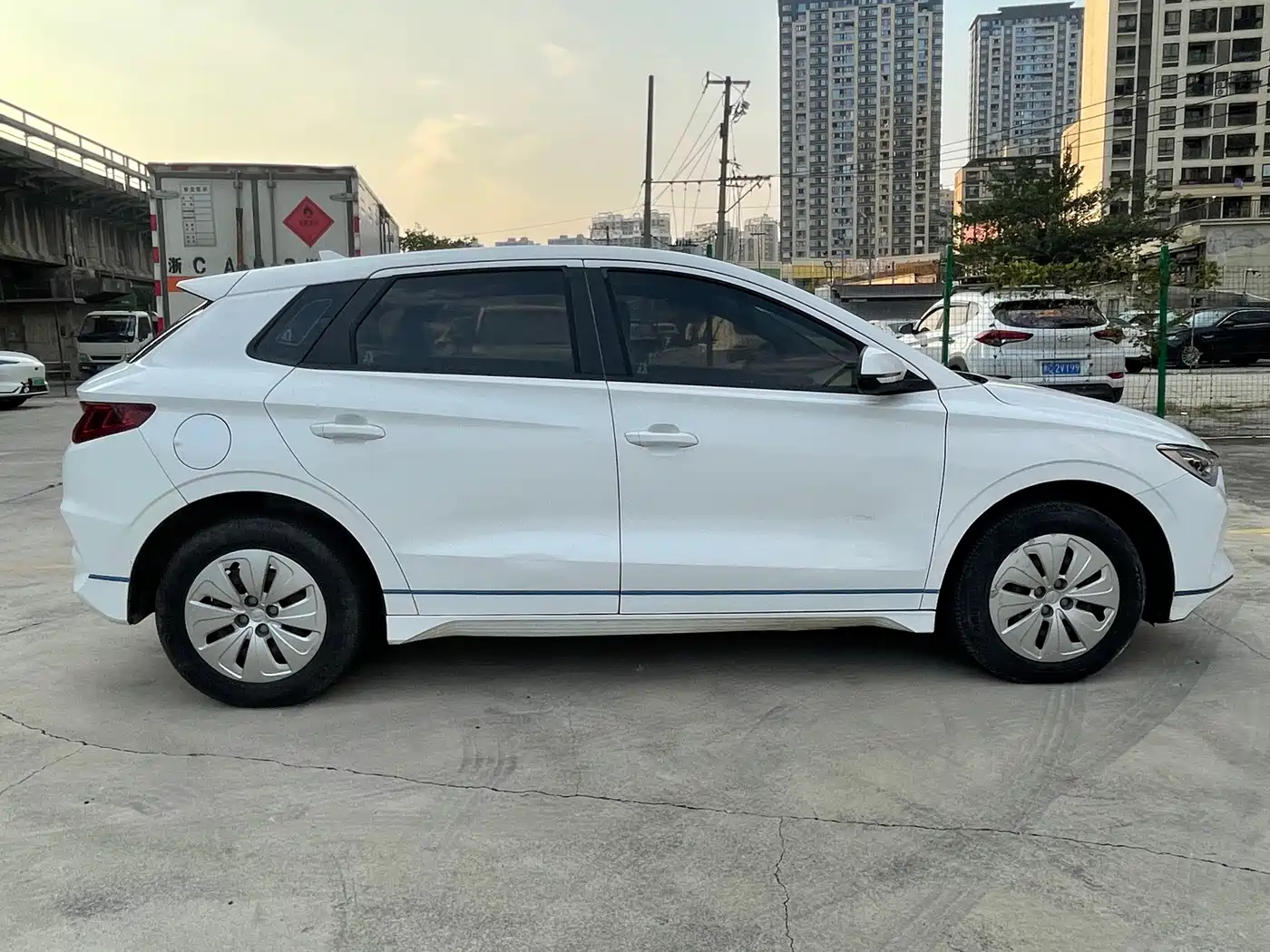 BYD e2 2020 2019 Standard Range Yue·Standard Model