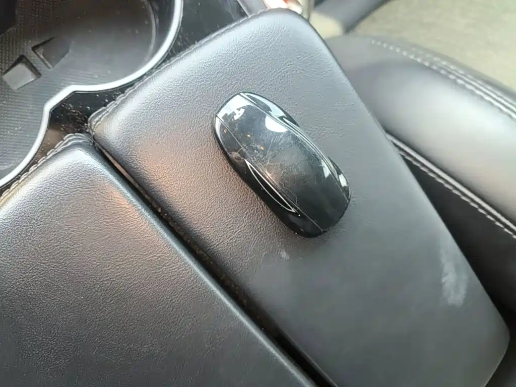 Фото 9 - Tesla Model S