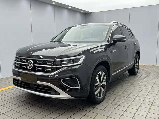 Volkswagen Tayron 280TSI, Люкс, моноприводный, Plus, Продвинутая