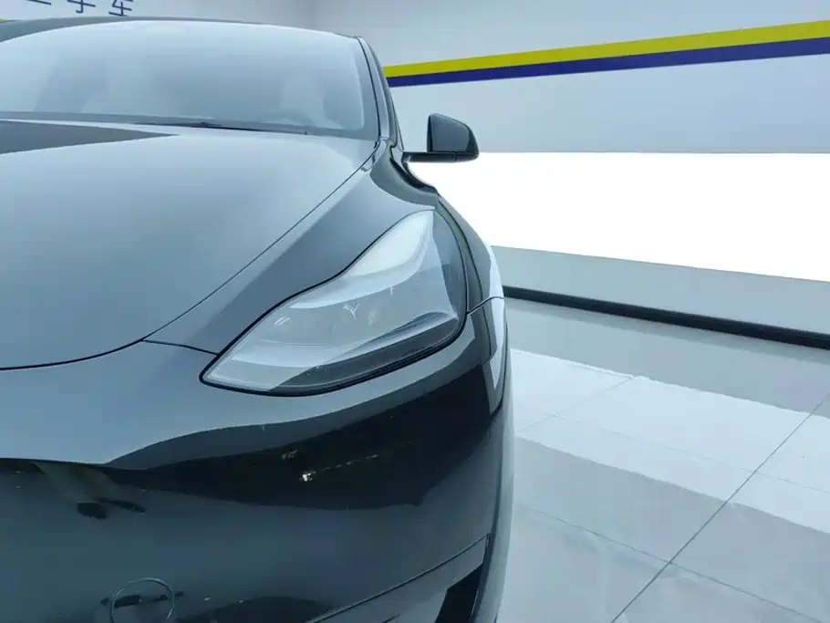 Фото 5 - Tesla Model Y