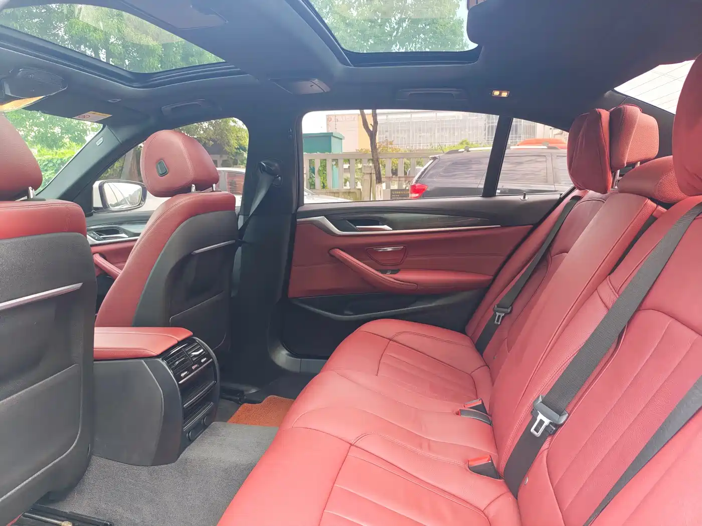 BMW 5 Series 2019 Facelift 530Li Leading M Sport Package фото 10