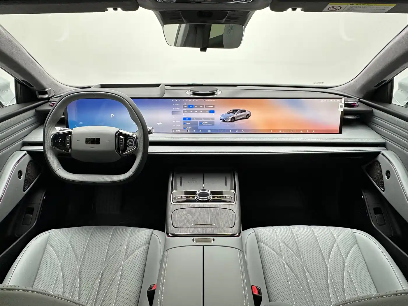 Geely Galaxy Galaxy E8 2025 2025 700km Long Voyage Smart Drive Edition