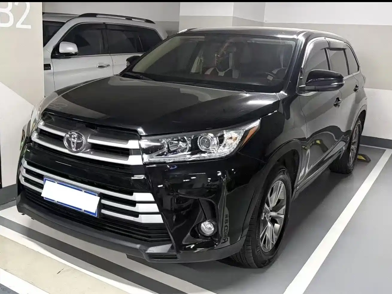 صورة 1 - Toyota Highlander