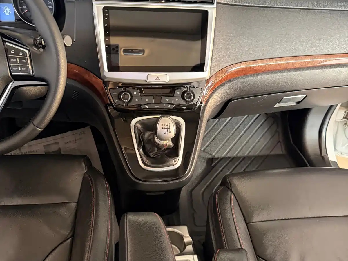 Haval H6 2015 2014 Sport 1.5T Manual 2WD Elite
