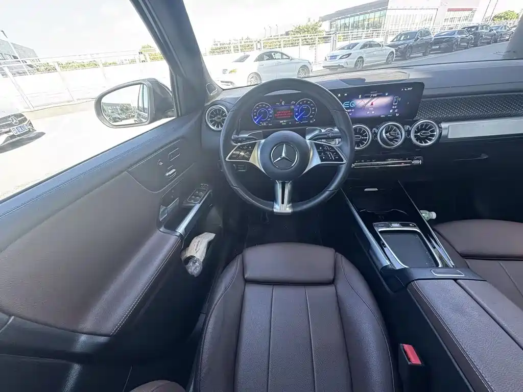 Mercedes-Benz EQB 2024 2025 EQB 260