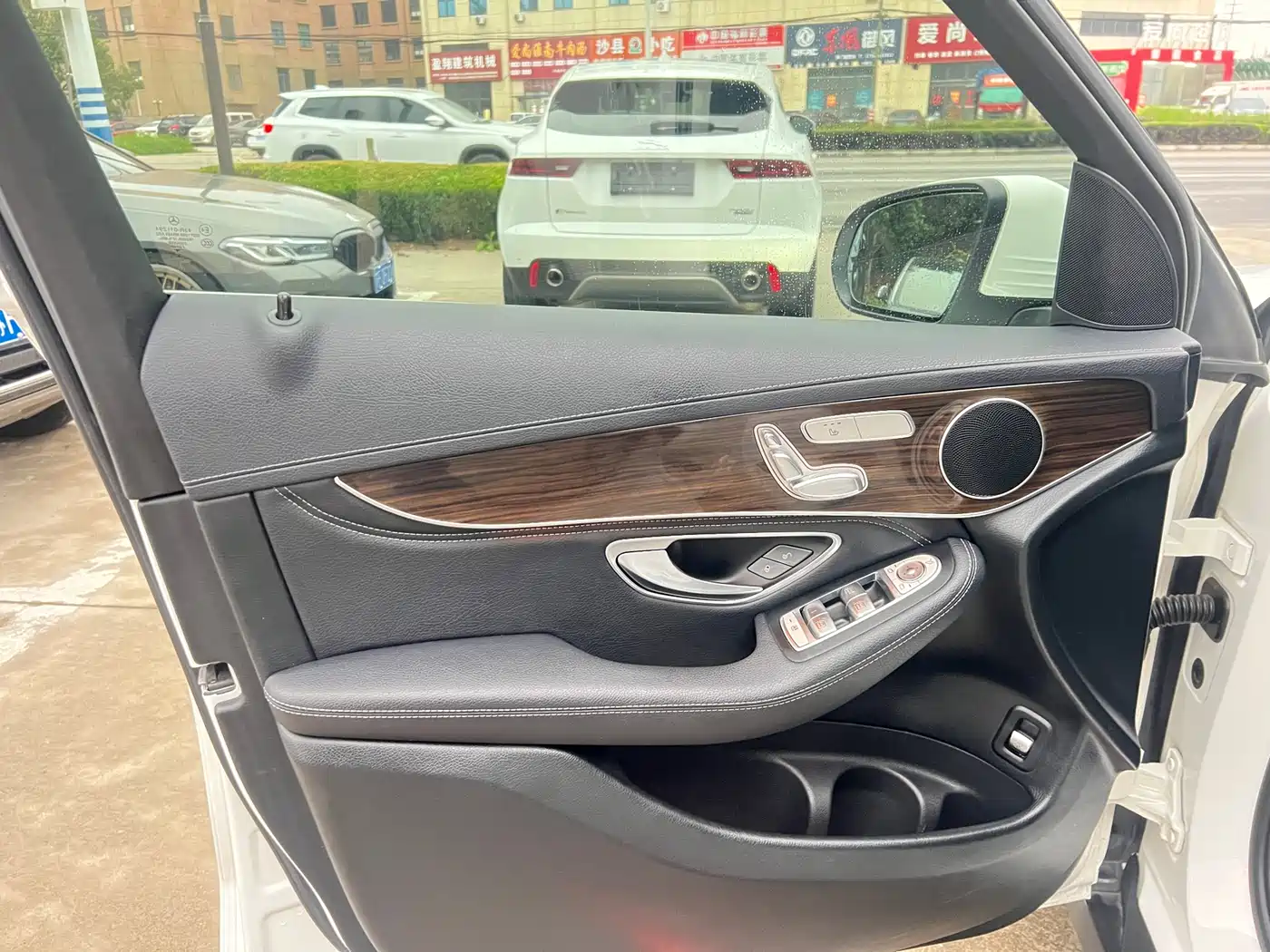 Mercedes-Benz GLC 2019 GLC 260 4MATIC Dynamic фото 5