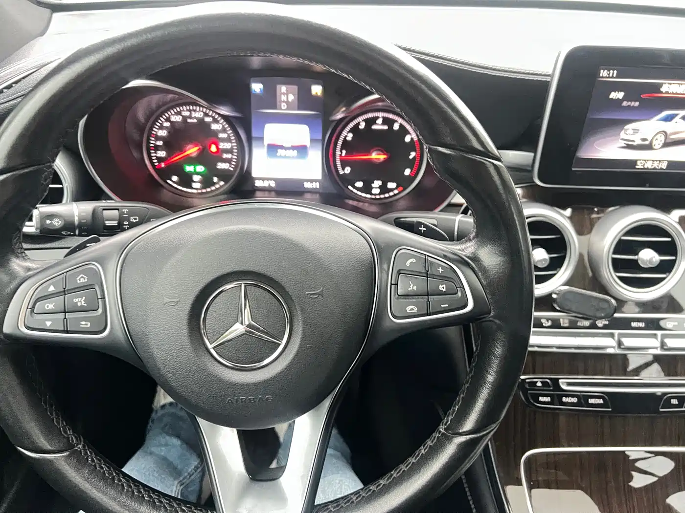 Mercedes-Benz GLC 2019 GLC 260 4MATIC Dynamic фото 6