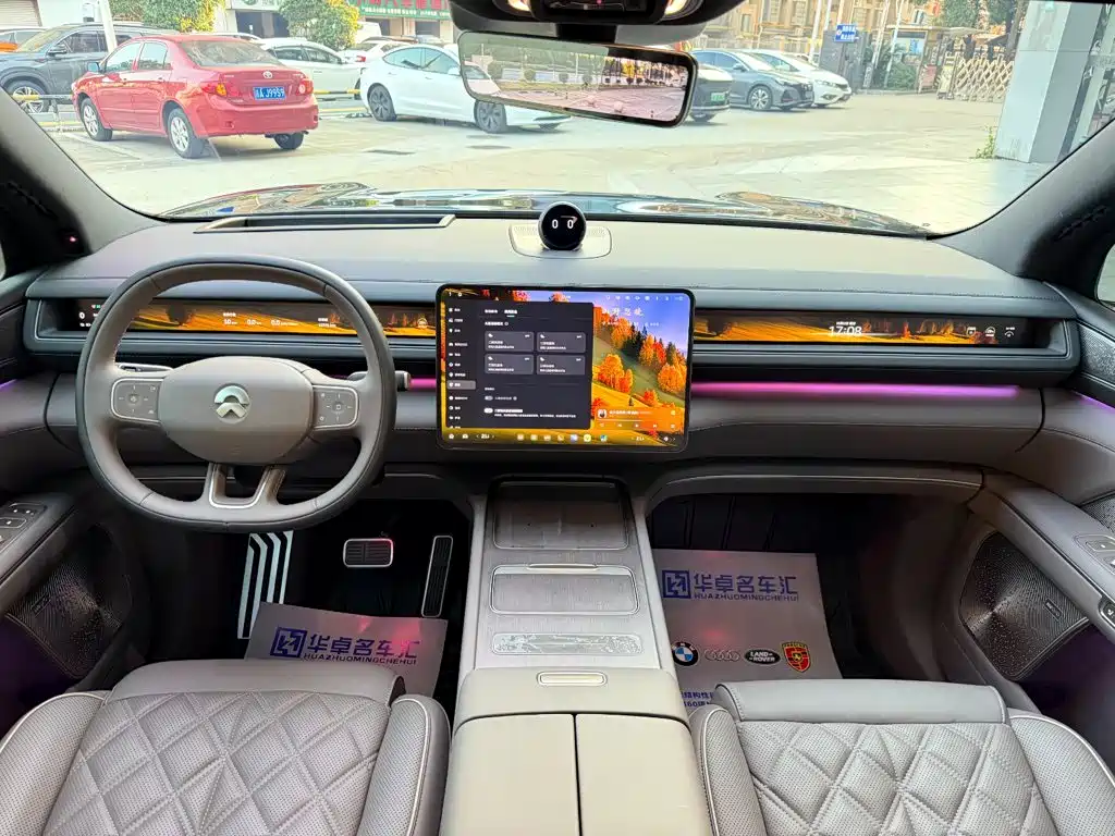 NIO ES8 2026 2025 Model 6-Seat Executive Luxury Edition