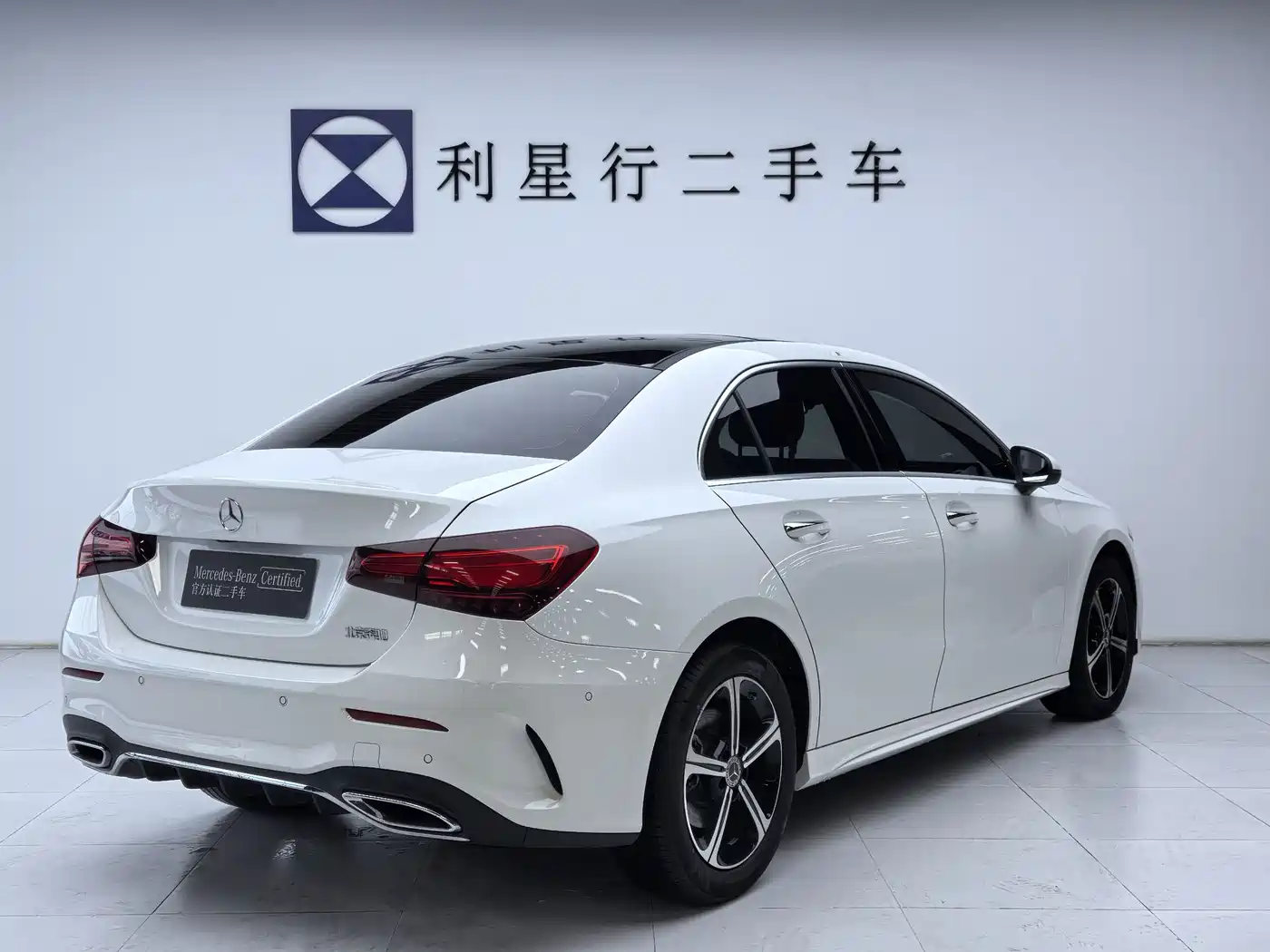Mercedes-Benz A-Class 2024 A 200 L Fashion Edition фото 4