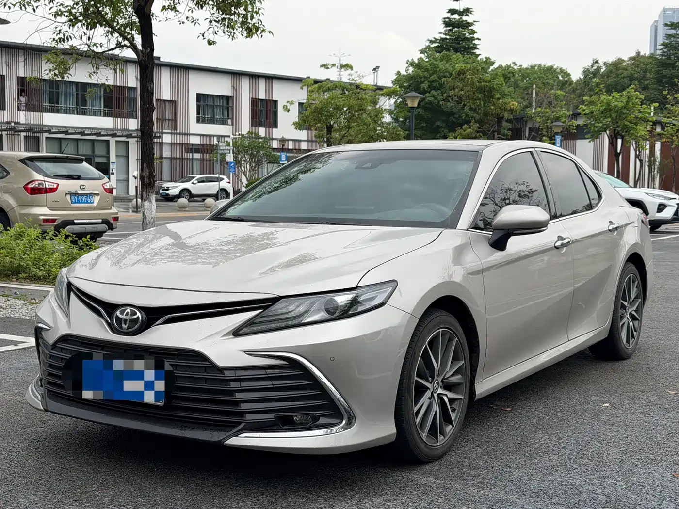 Toyota Camry 2021 2.5G Luxury Edition