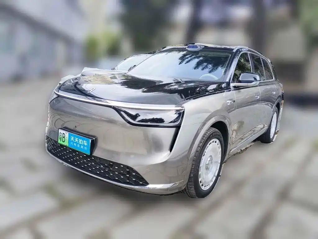 AITO Wenjie AITO M8