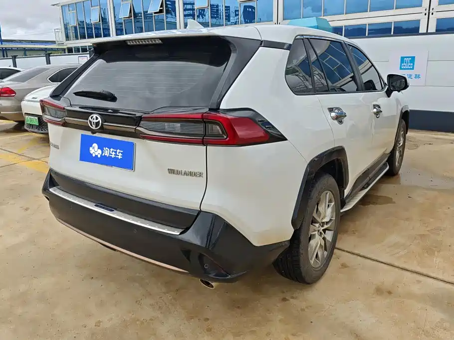 Toyota Wildlander 2025 2024 2.0L CVT 2WD Urban Edition