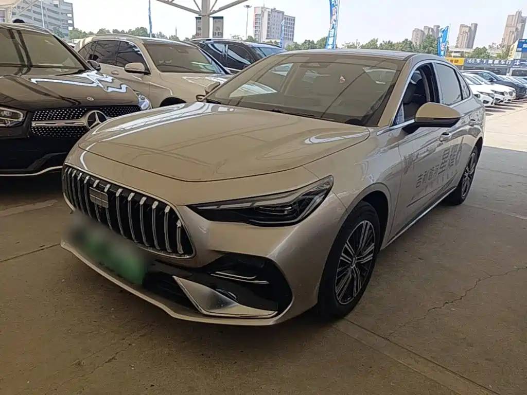 Geely Galaxy Galaxy Stellar 6 2025 — пригон из Китая