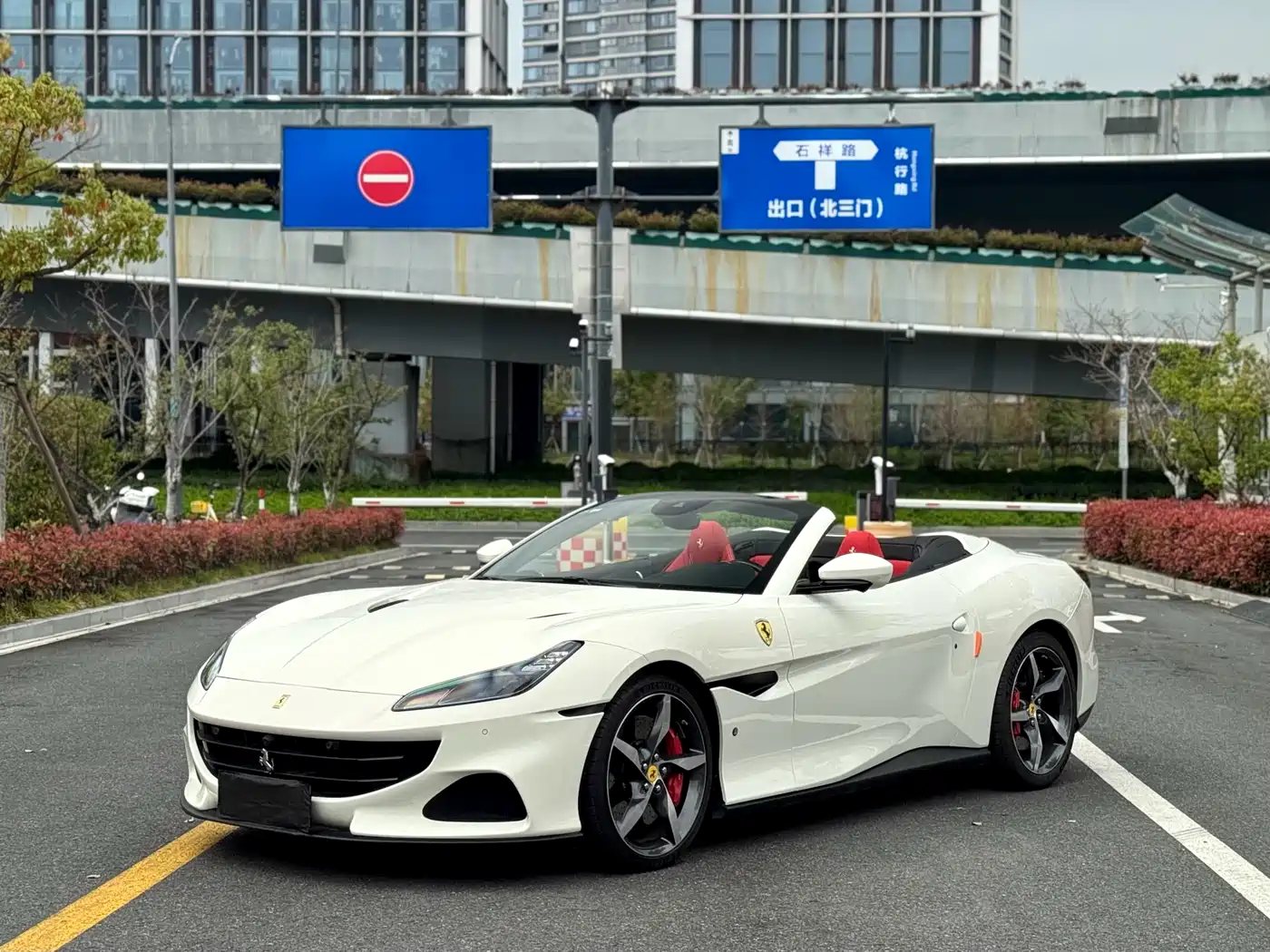 FERRARI PORTOFINO
