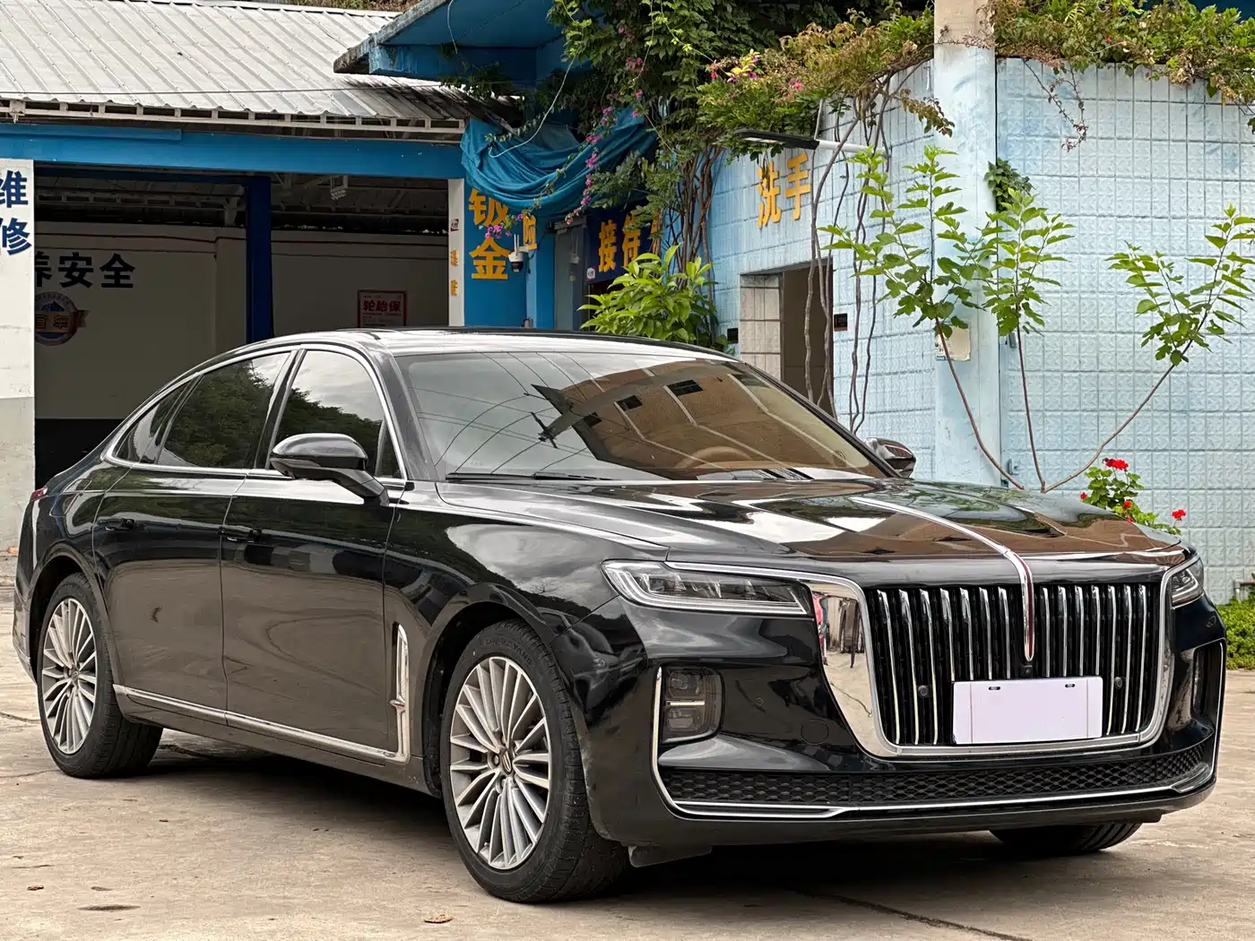  HONGQI H9