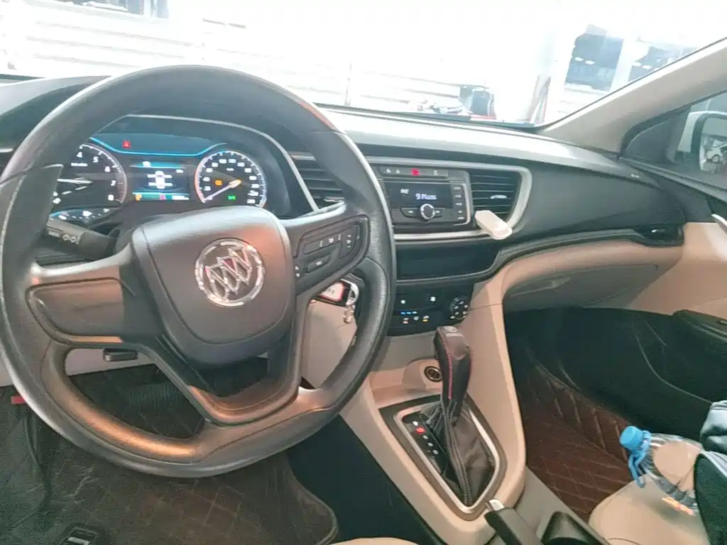 Фото 10 - Buick Excelle