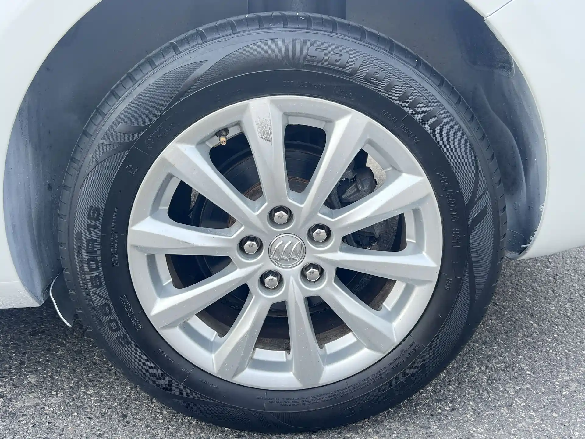 Фото 6 - Buick Excelle