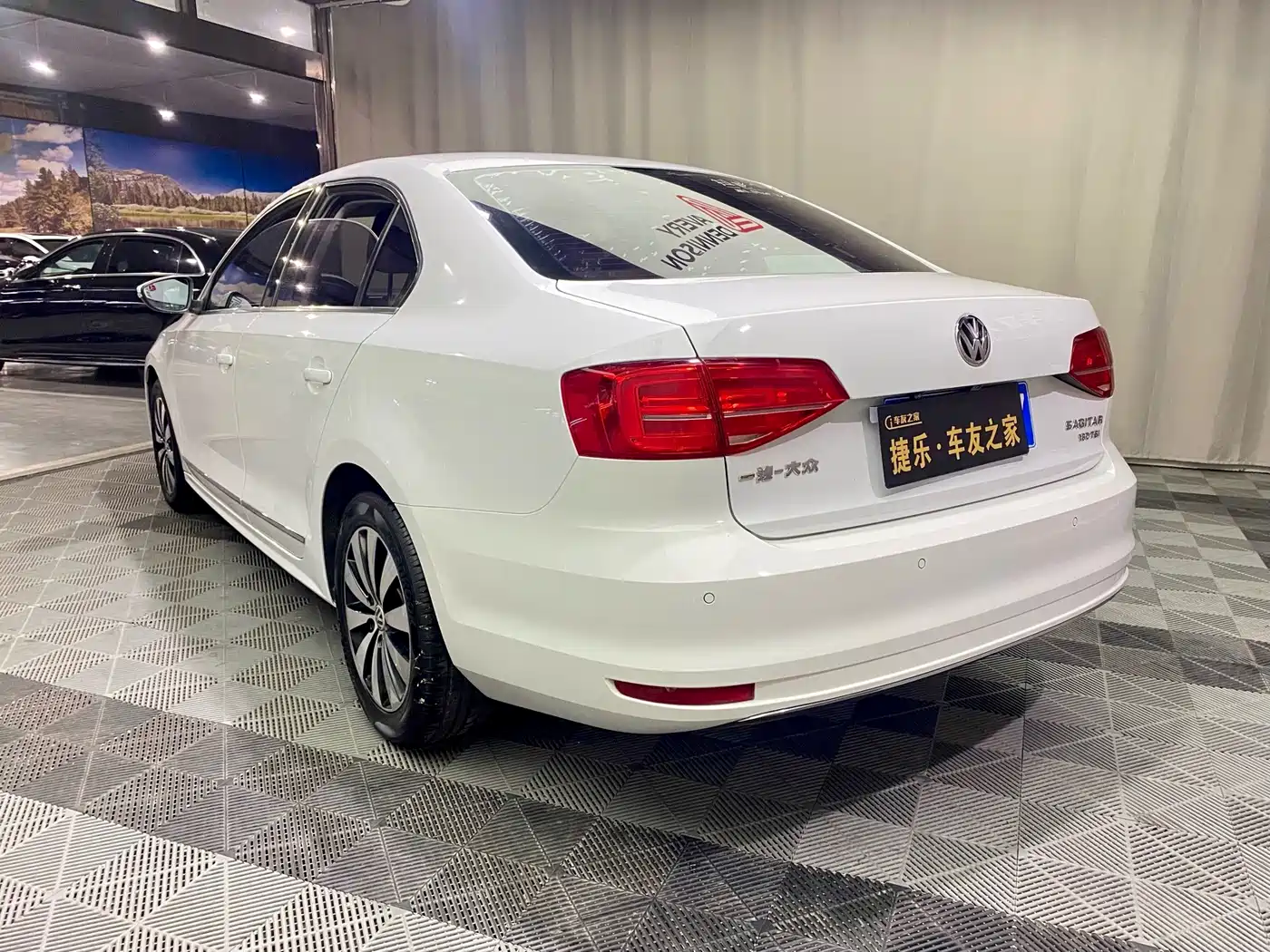 Фото 5 - Volkswagen Sagitar