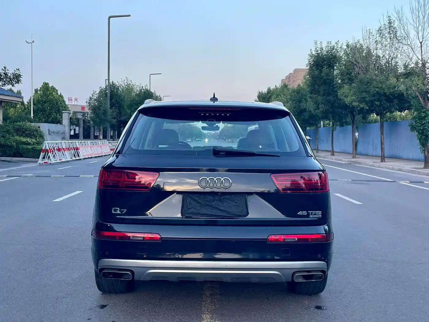 Photo 8 - Audi Q7