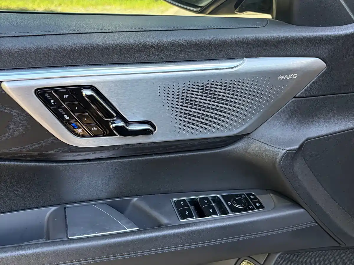 Cadillac CT6 2024 2023 28T Luxury Edition