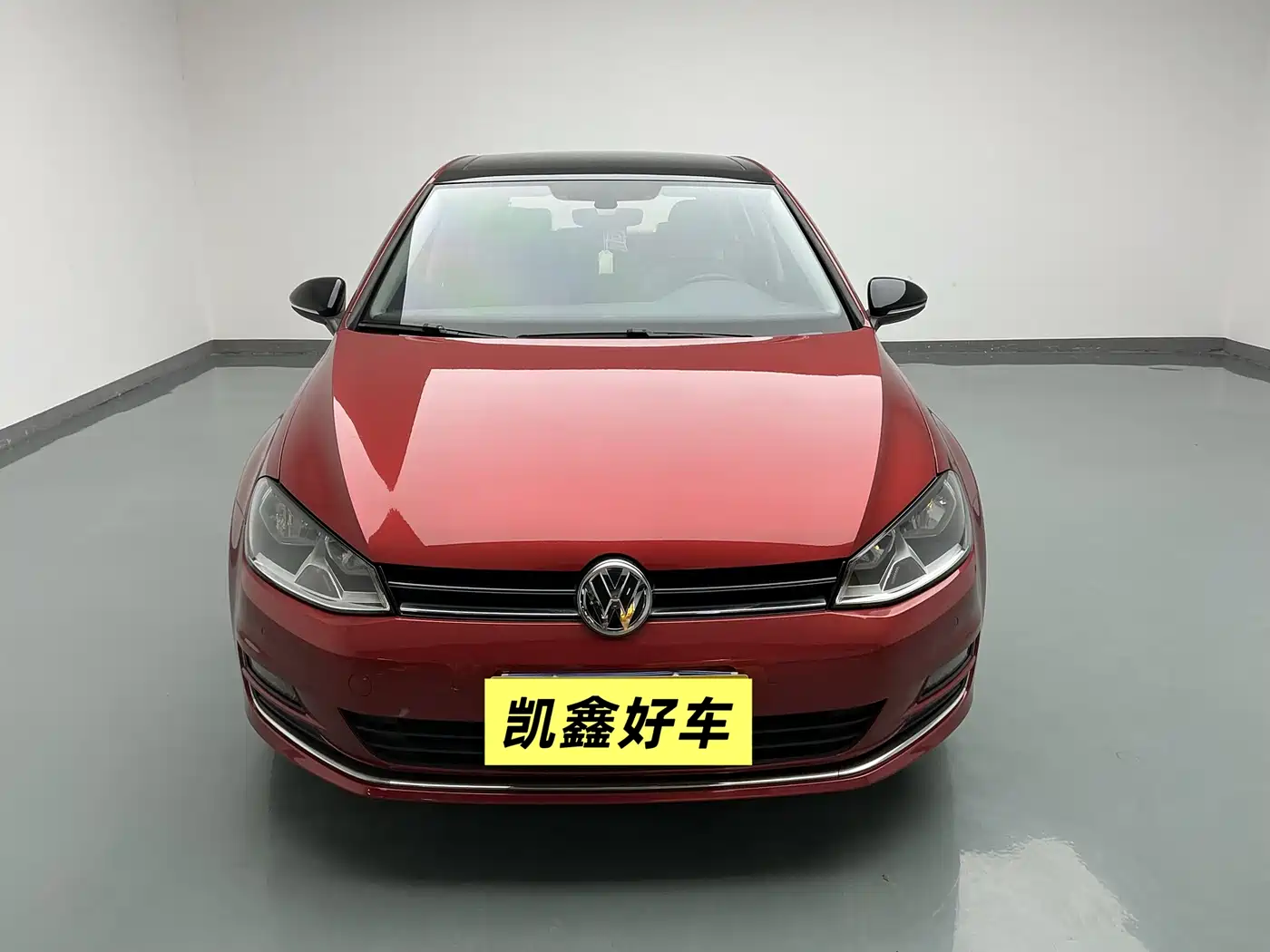 Volkswagen Golf 2017 230TSI Auto Luxury Millionth Anniversary Edition фото 2
