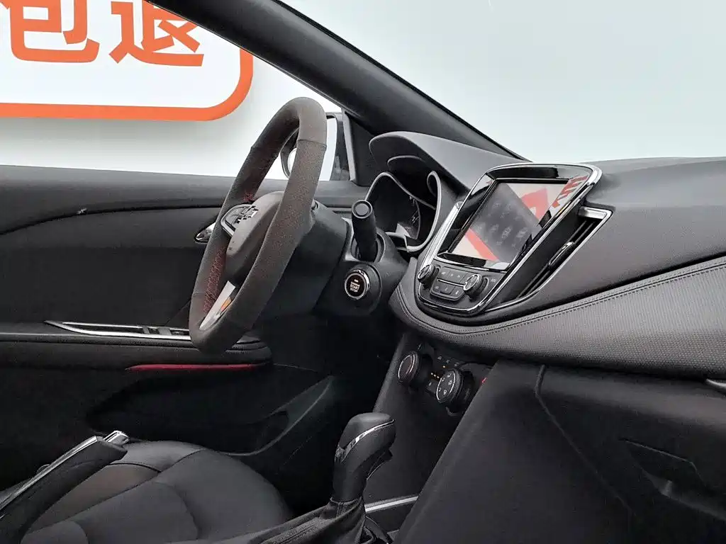 Chevrolet Monza 2019 2019 RS 330T Auto Smooth Edition China VI