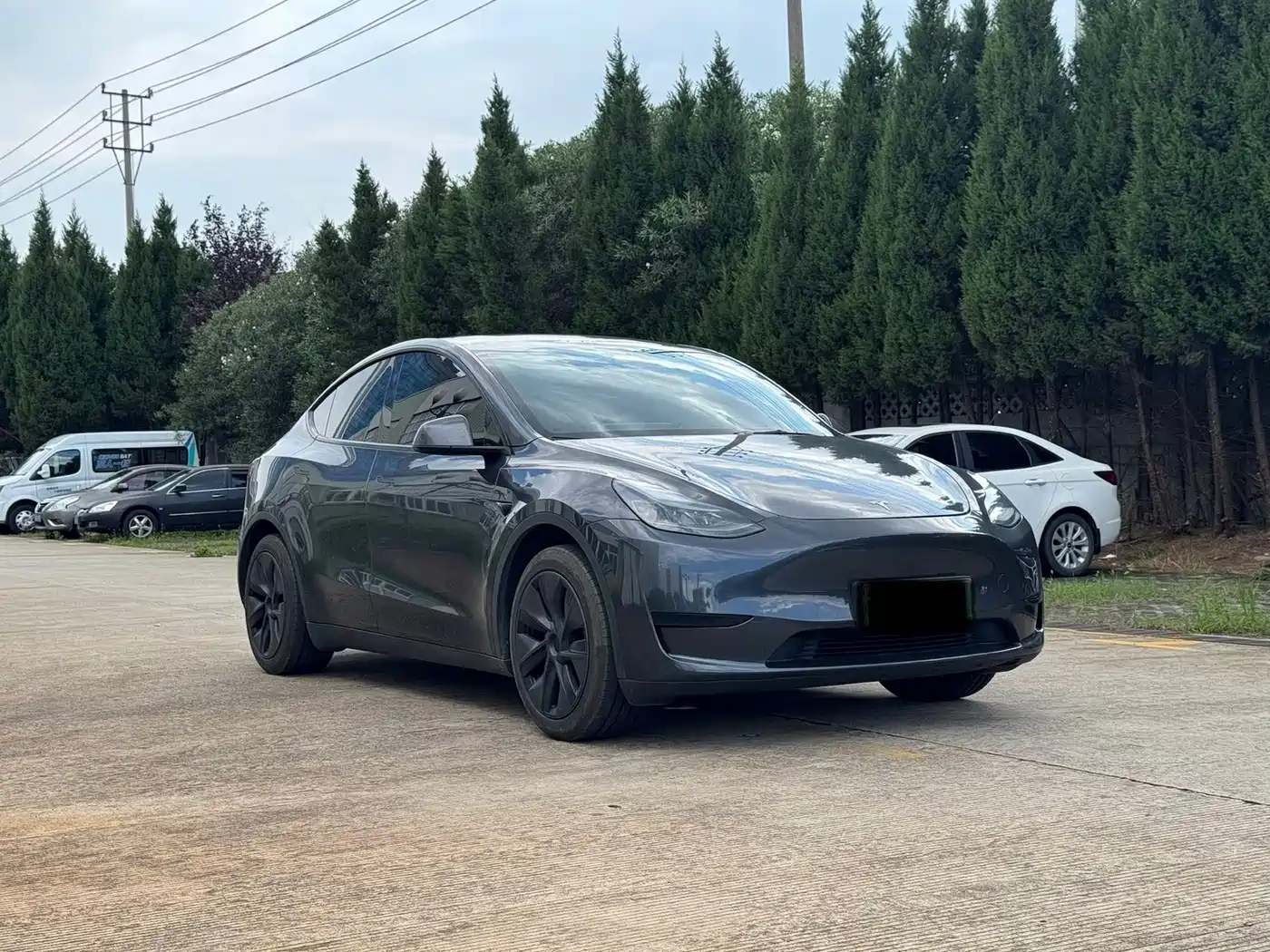 Фото 3 - Tesla Model Y