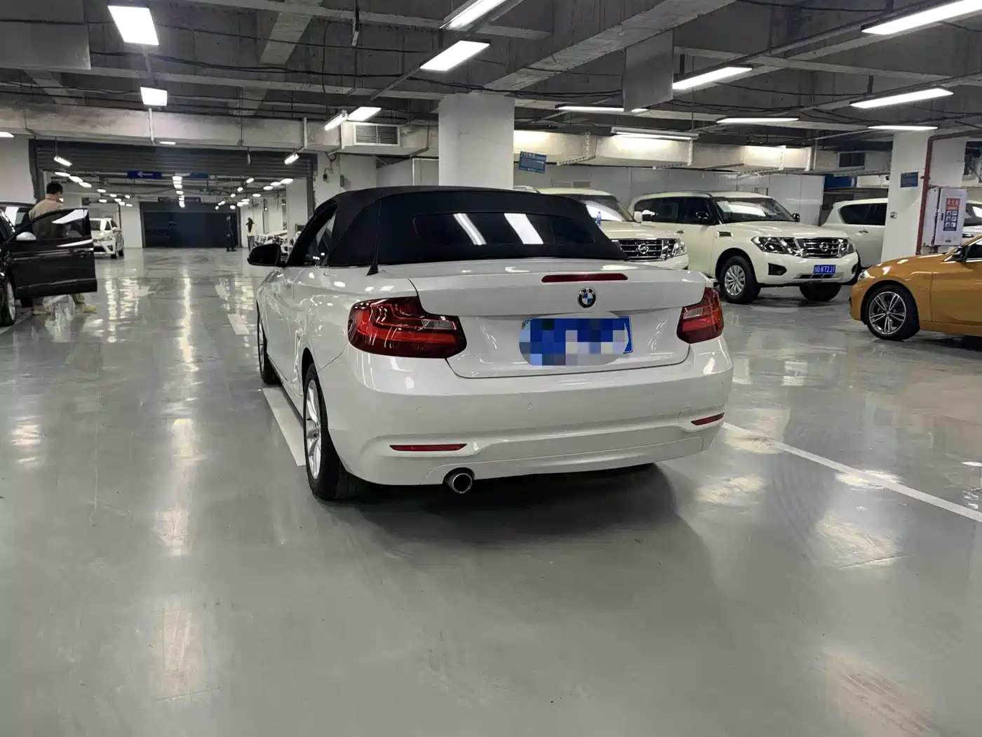 BMW 2 Series (Import) 2015 218i Convertible Coupe фото 6