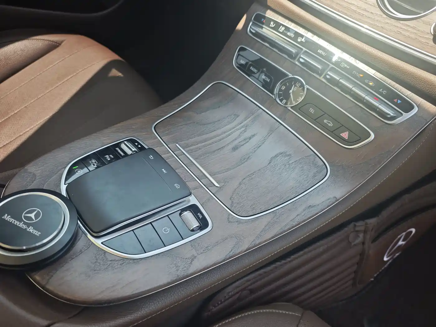 Mercedes-Benz E-Class 2020 E 300 L Fashion фото 19