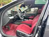 Photo 4 - BMW 5 Series