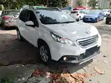 Photo 4 - Peugeot 2008
