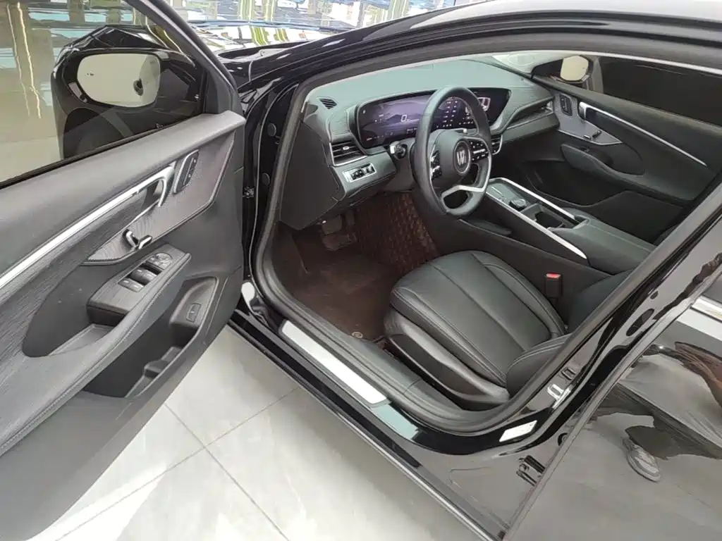 Buick LaCrosse 2025 2025 Model 28T Platinum Edition