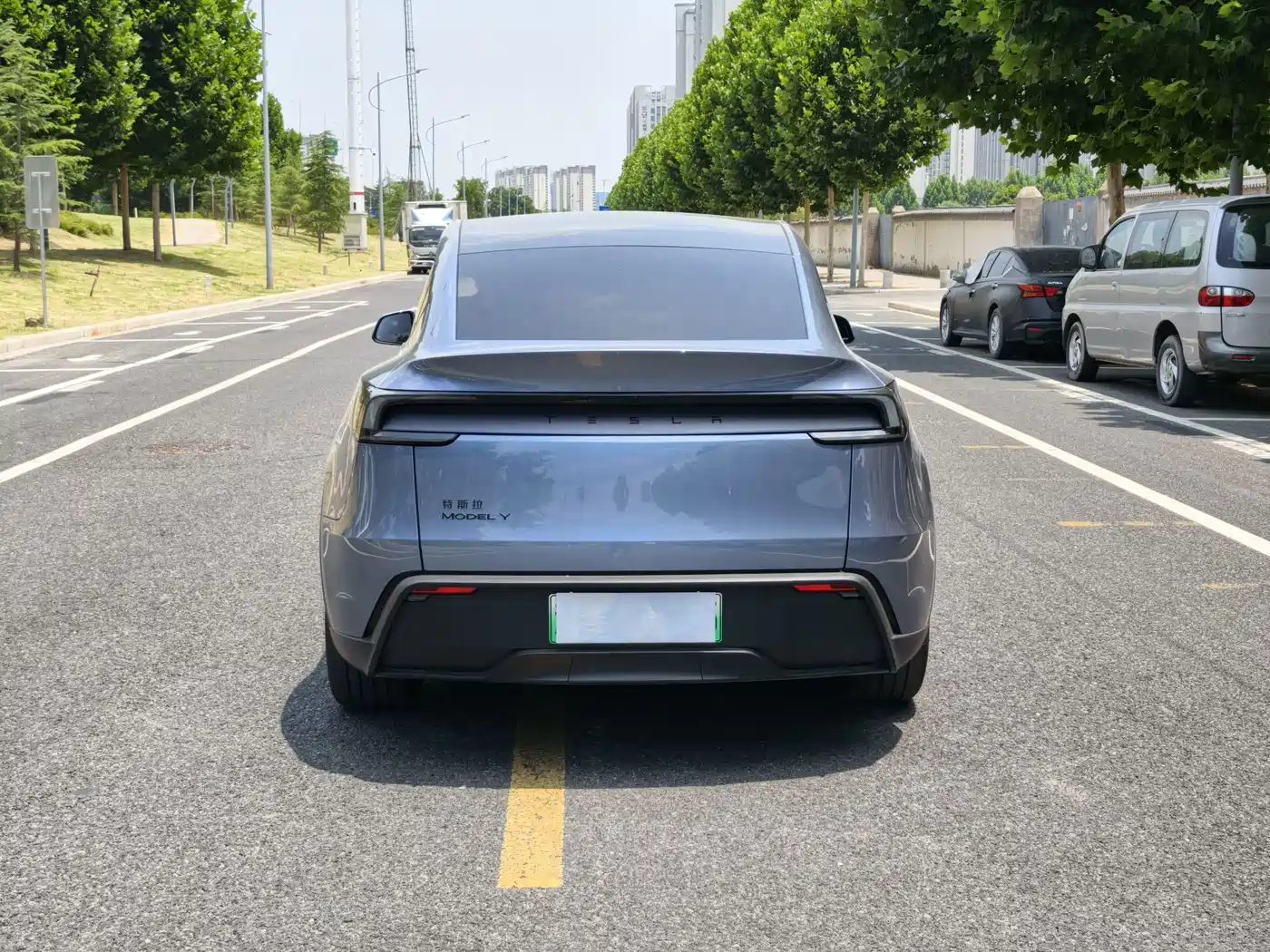 Tesla Model Y 2026 2026 Rear-Wheel Drive