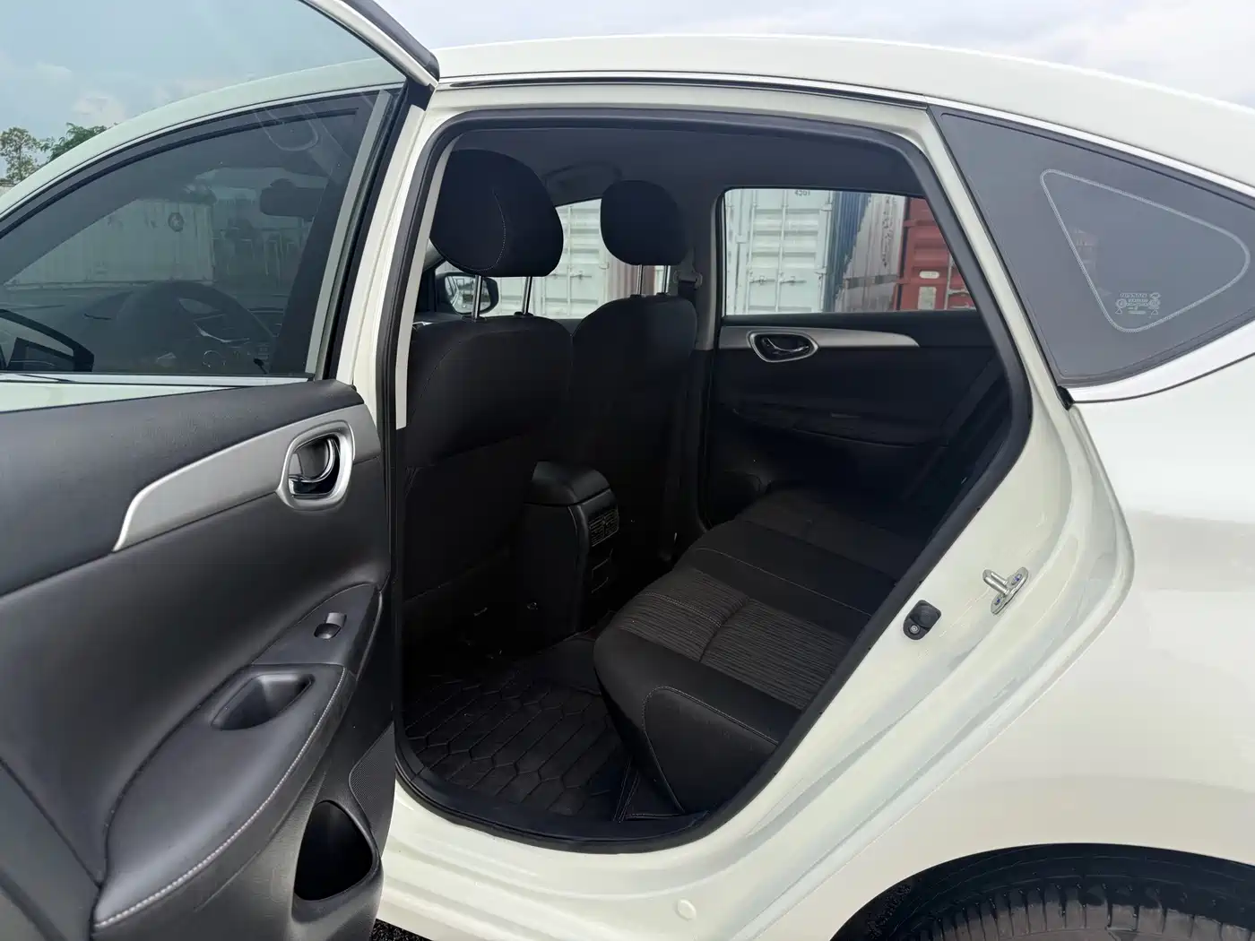 Nissan Sylphy 2025 2024 Facelift II Classic 1.6XE CVT Comfort