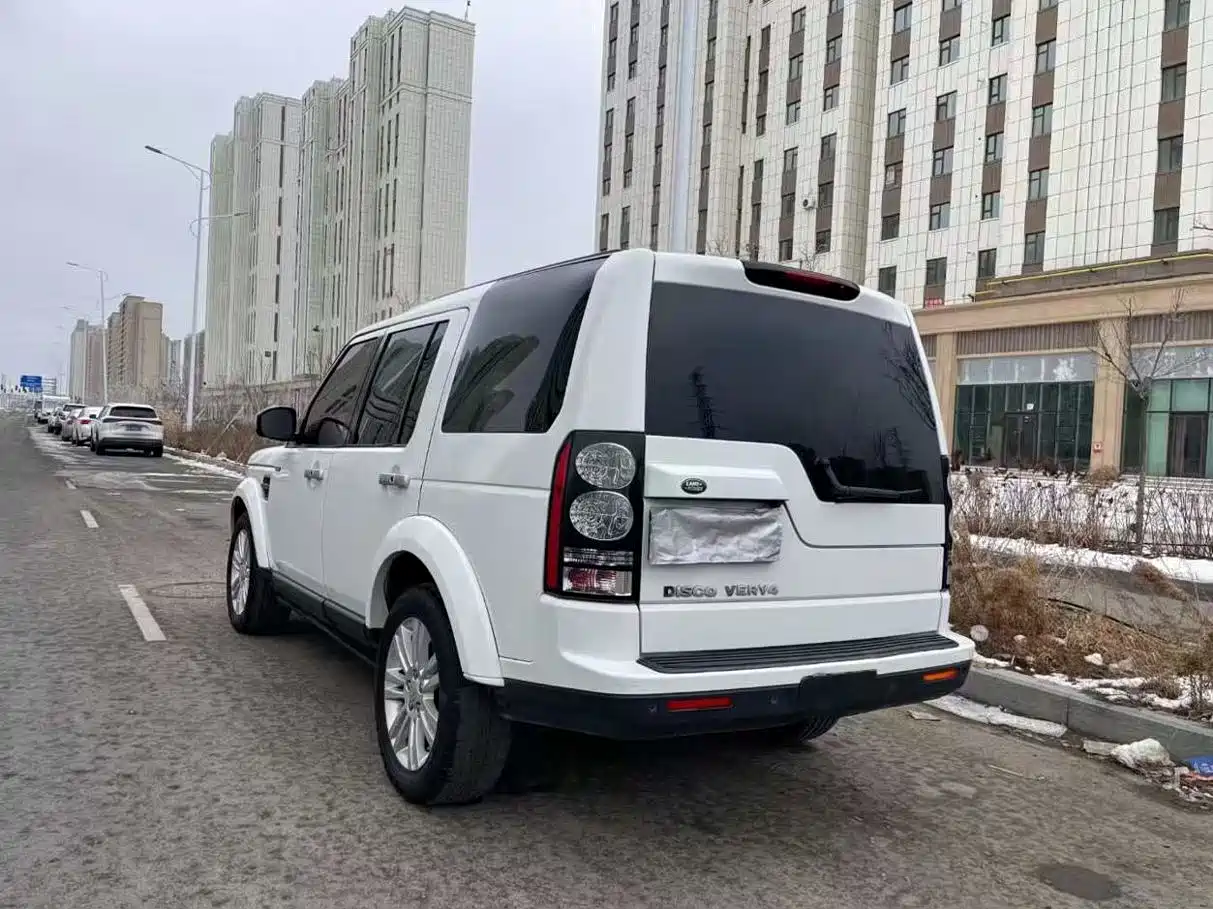 Land Rover Discovery 2015 3.0 SDV6 HSE Diesel фото 7