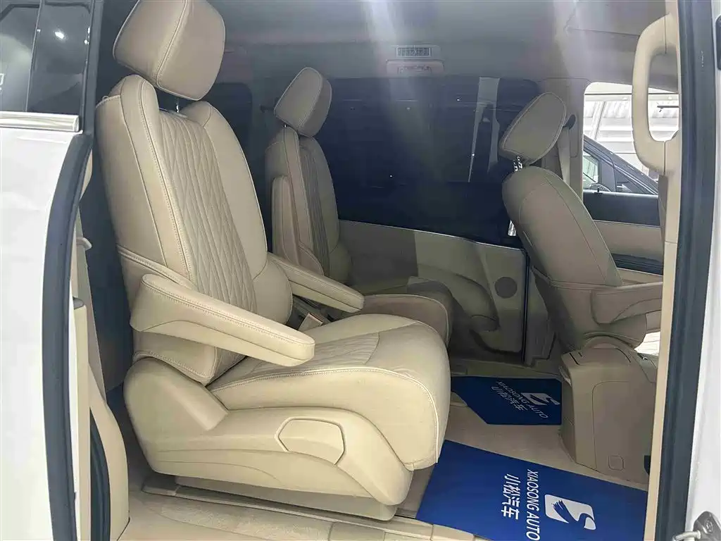 Buick GL8 2023 Land Business Class 652T Luxury фото 16