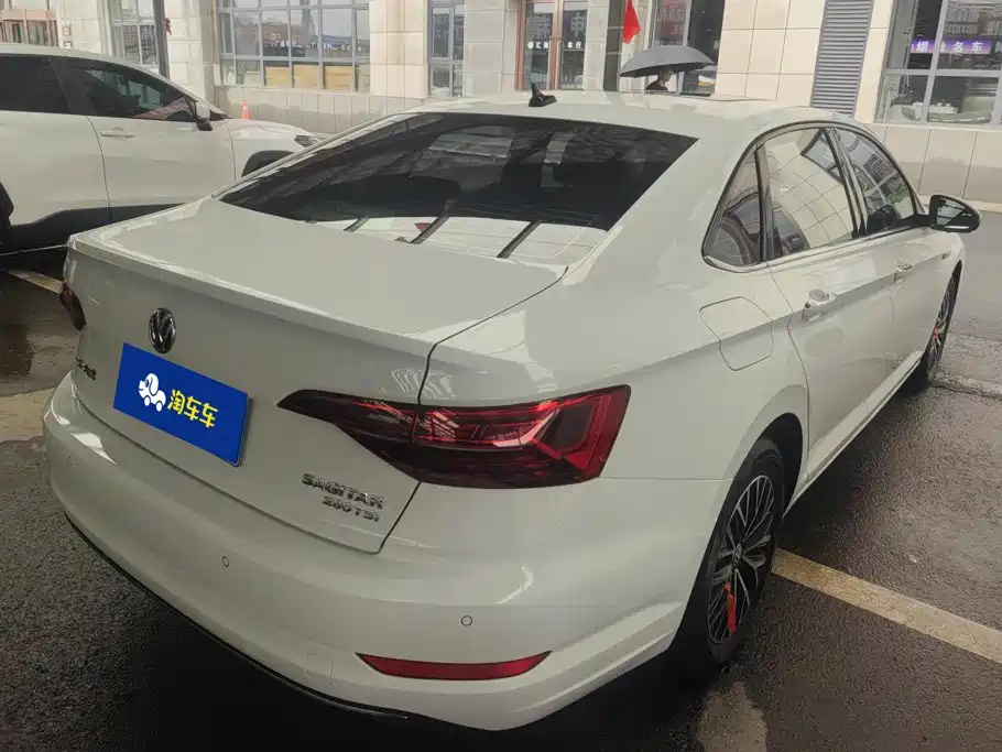 Photo 3 - Volkswagen Sagitar
