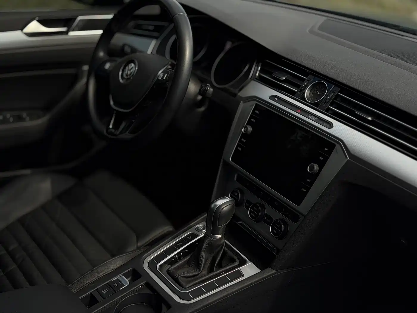 Volkswagen Weilan 2018 2017 380TSI 2WD Comfort Edition