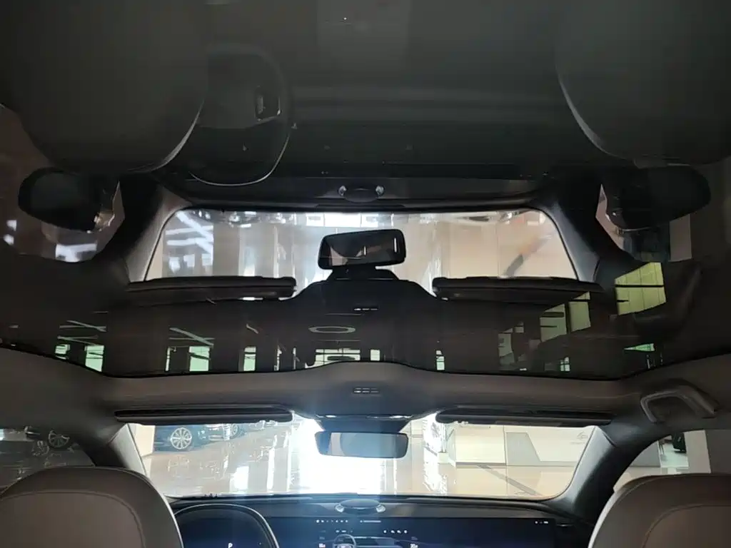 Geely Galaxy Galaxy E8 2024 2024 Model 550km RWD Soaring Dragon Edition