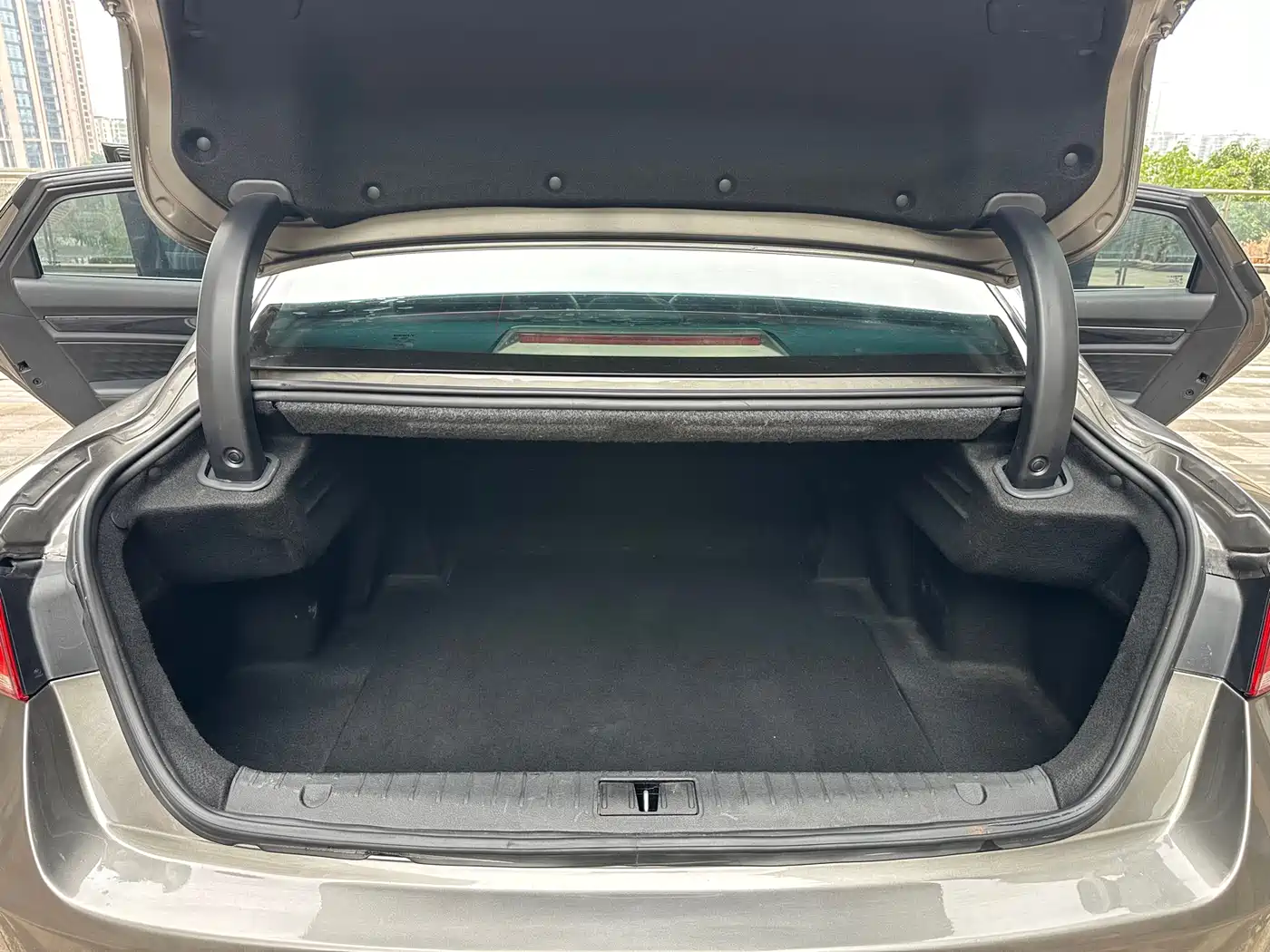 GEELY AUTOMOBILE BORUI