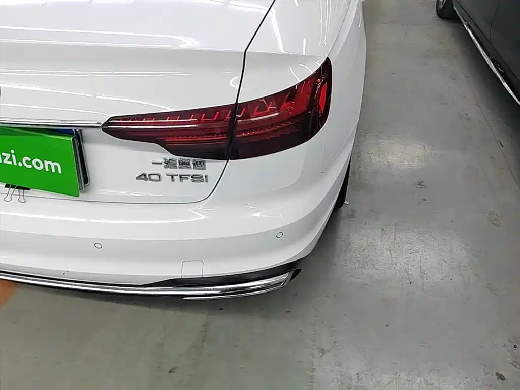 Audi A4L 2020 40 TFSI Luxury Elegance фото 8