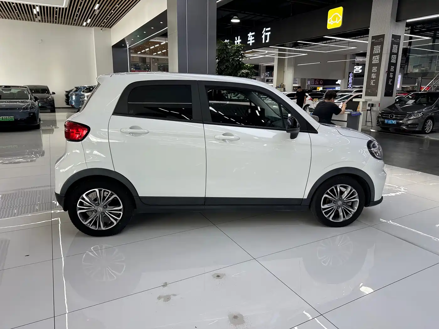 Leapmotor T03 2021 2021 400 Ride-hailing Edition