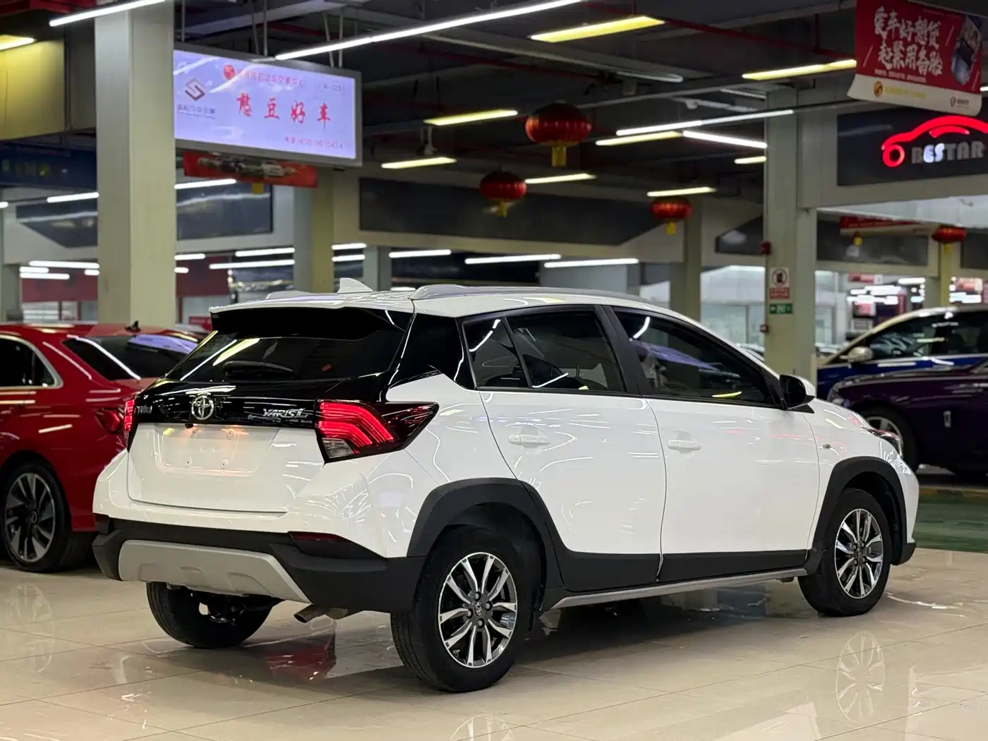 Toyota Yaris, миниатюра 2