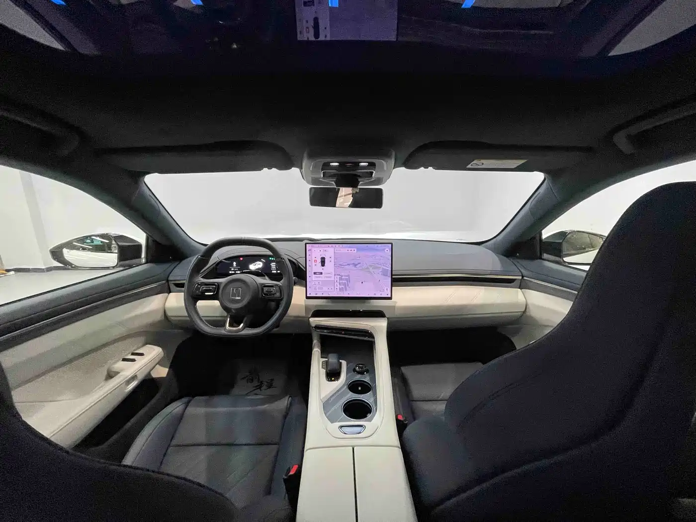 ZEEKR EXTREME KRYPTON 001