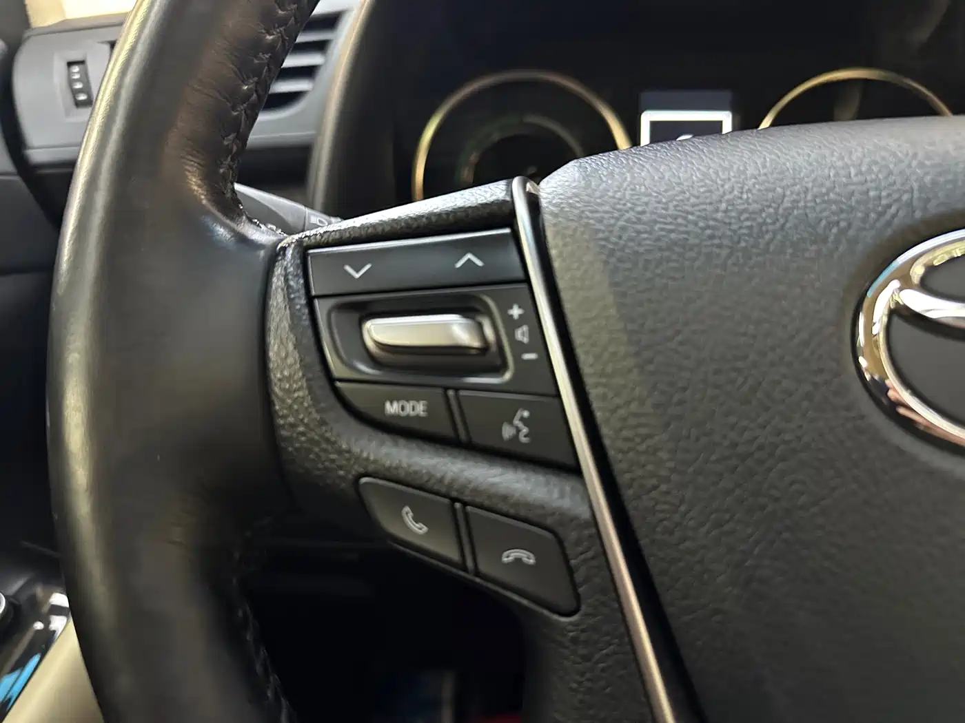 Toyota Alphard 2021 Hybrid 2.5L Premium фото 17